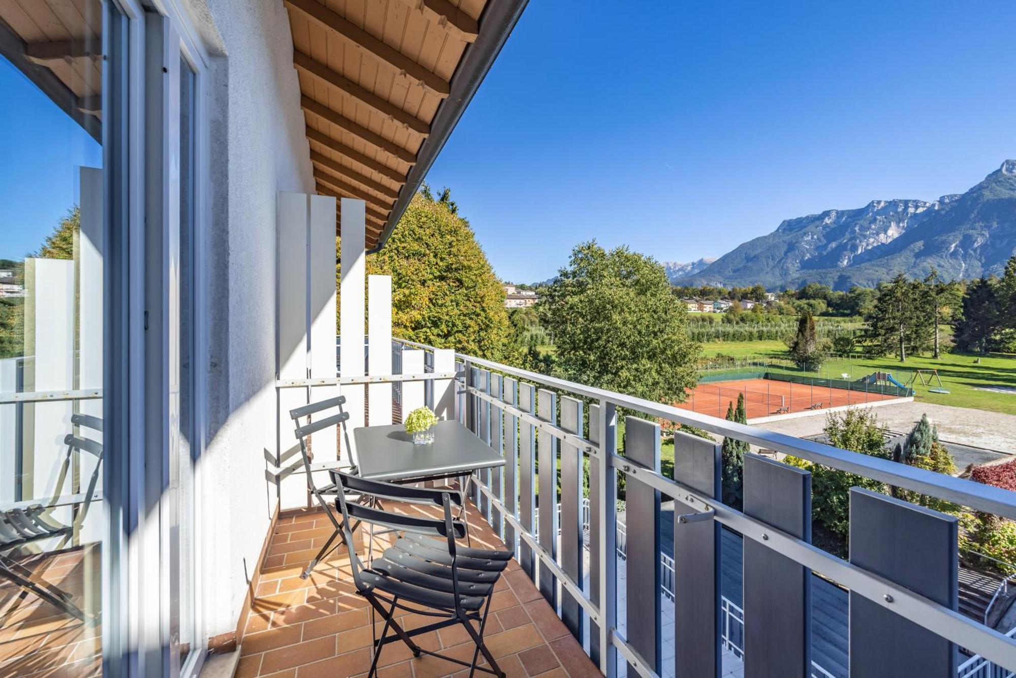 Hotel Al Sorriso Greenpark&Wellness Levico Terme Zimmer foto