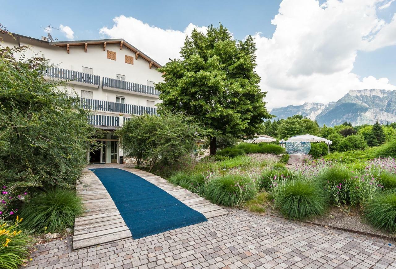 Hotel Al Sorriso Greenpark&Wellness Levico Terme Exterior foto