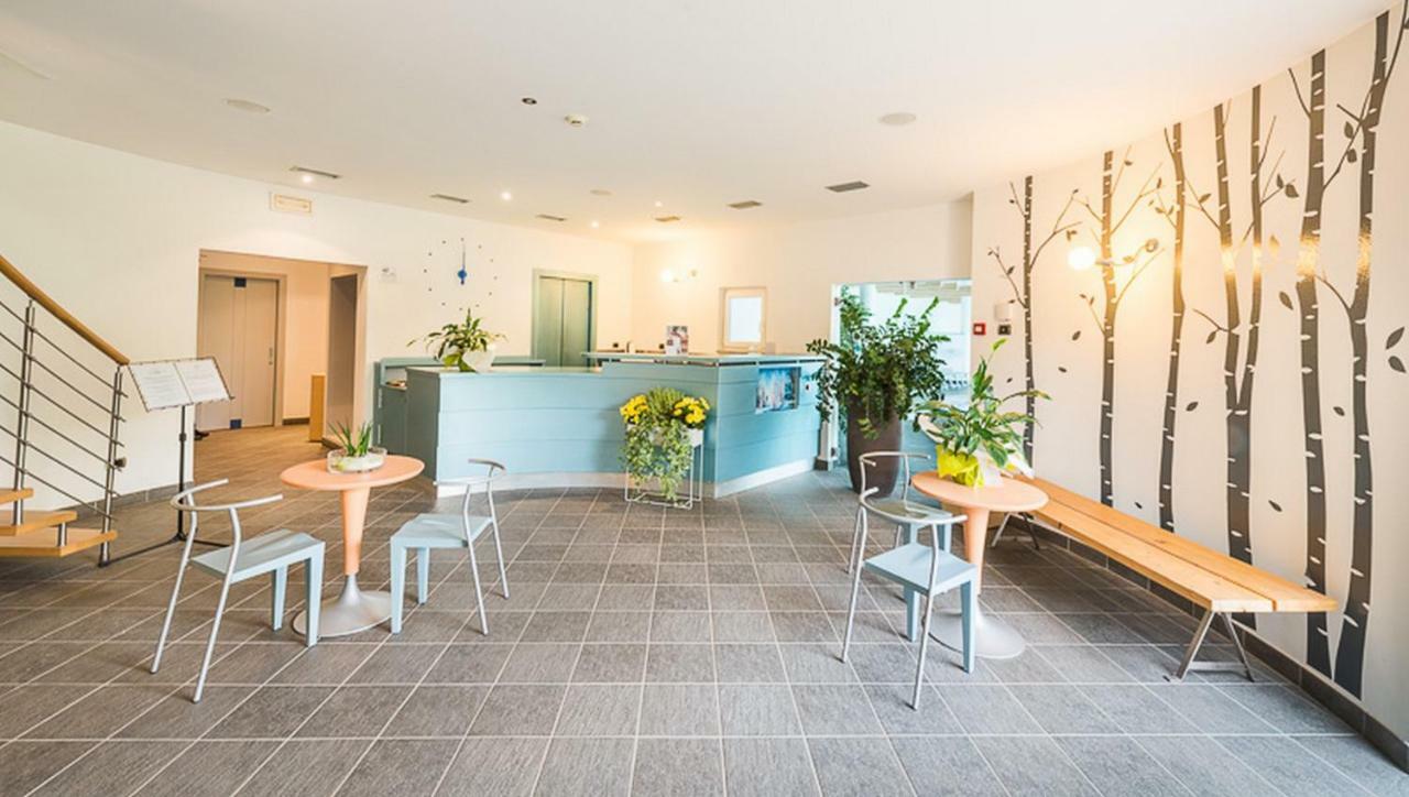 Hotel Al Sorriso Greenpark&Wellness Levico Terme Exterior foto